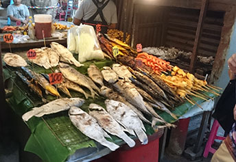 ウィークエンドマーケット　プーケット7