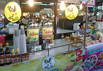 ウィークエンドマーケット プーケット3