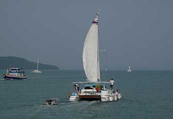 貸切１日ヨットツアー　プーケット1