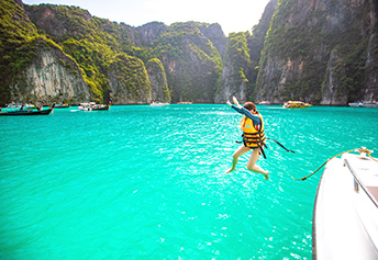 ピレィラグーン