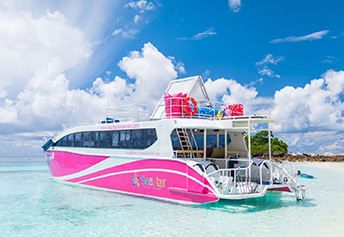 カタマランボート