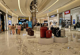 プーケット　キングパワー　免税店　内部5