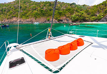 コーラル島・ラチャ島サンセットヨット